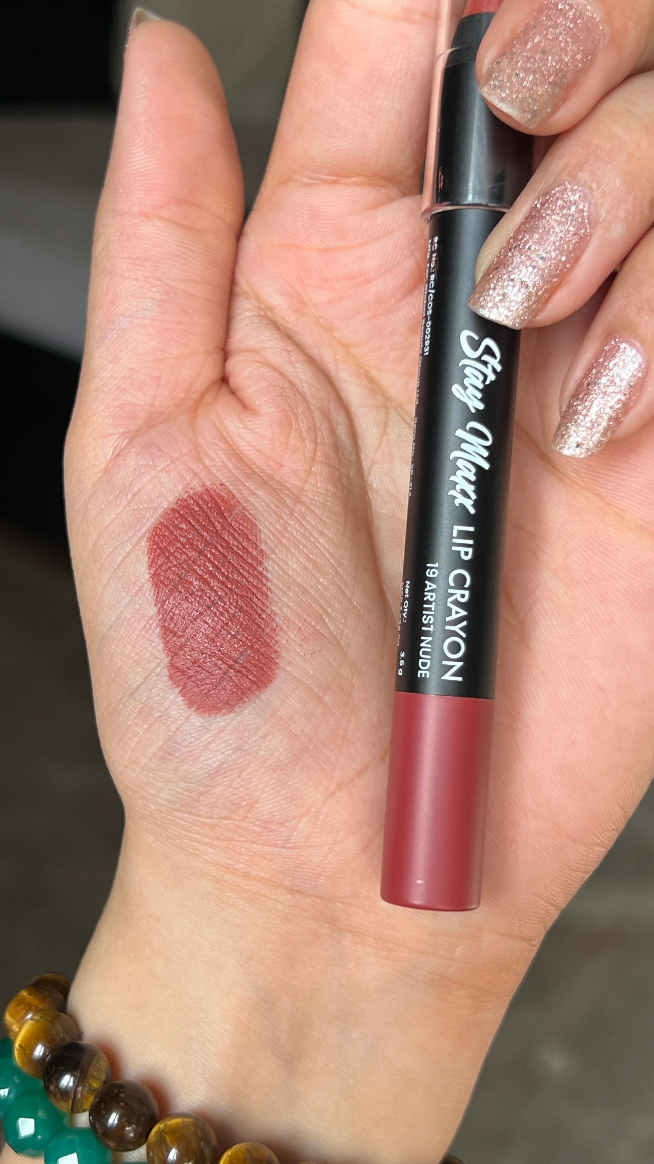 Swiss Beauty Stay Maxx Non-Transfer Matte Lip Crayon