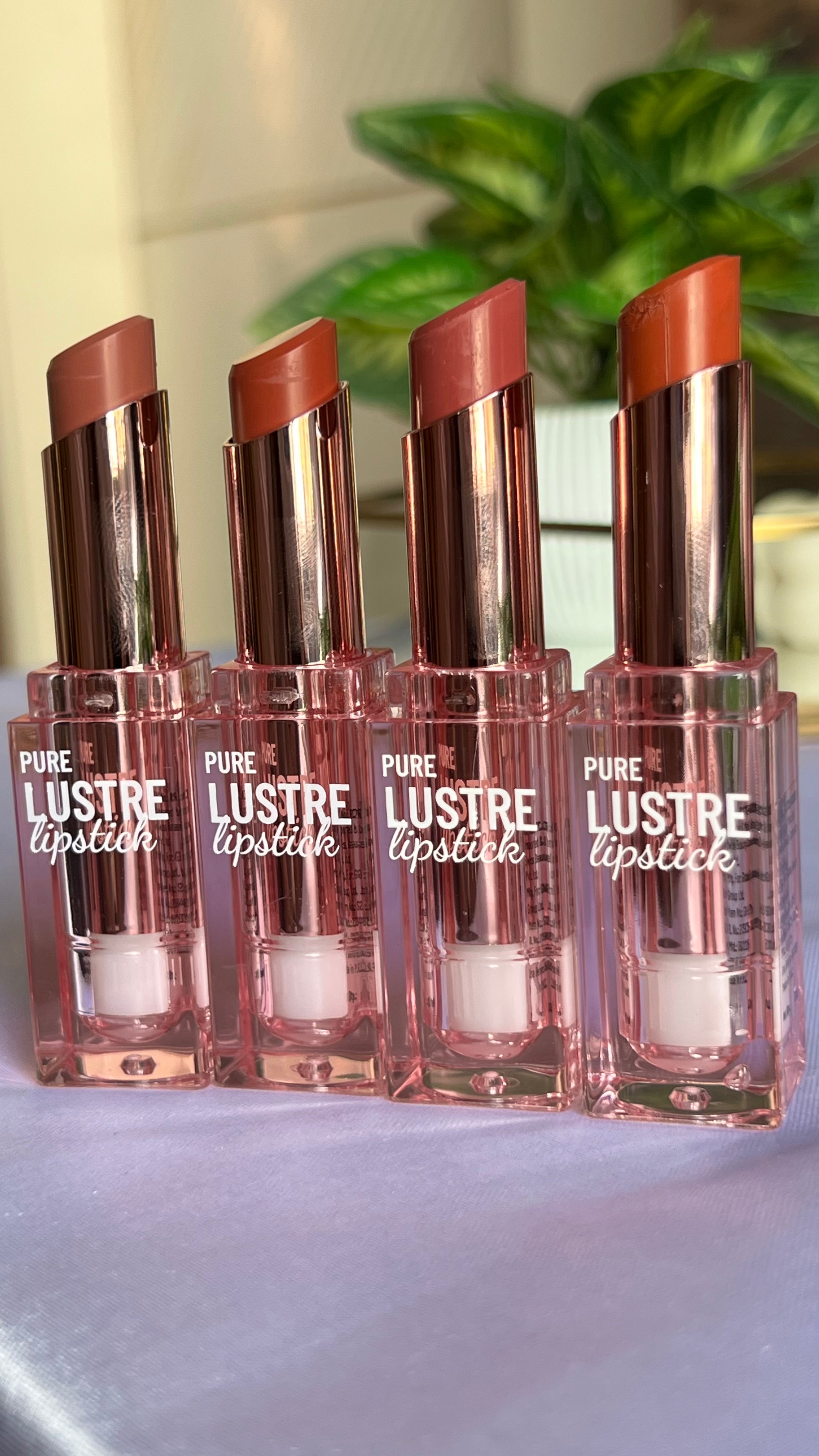 Swiss Beauty Pure Lustre High Shine Lipstick